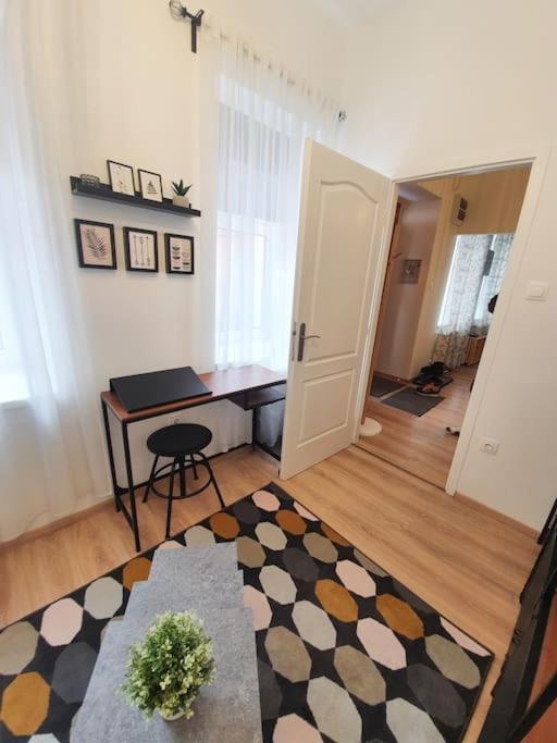 Andrea Apartman Miskolc Belvarosaban Exterior foto